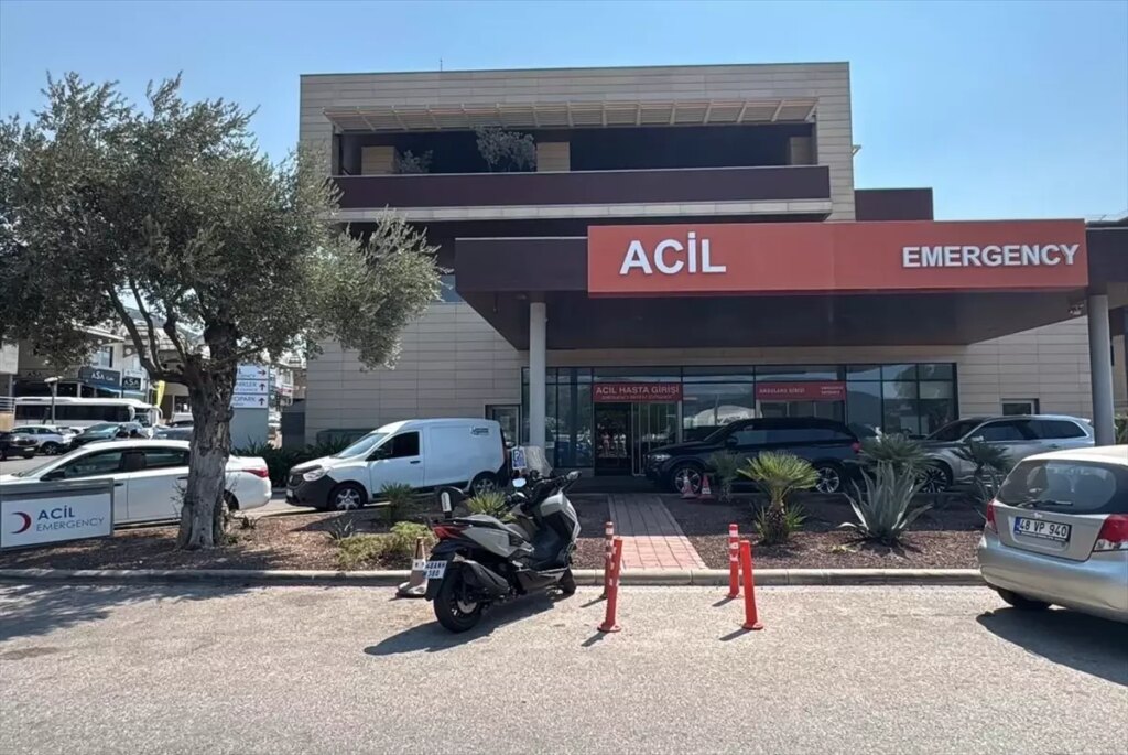 ali sen hastaneye kaldirildi MmcPmgxJ