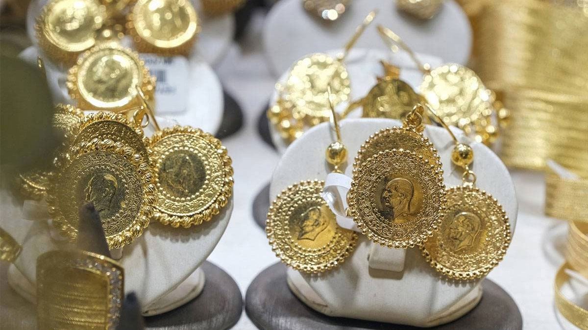 altinda rekor dolarda artis var piyasalar gune cok hareketli basladi xw5p5Vtl