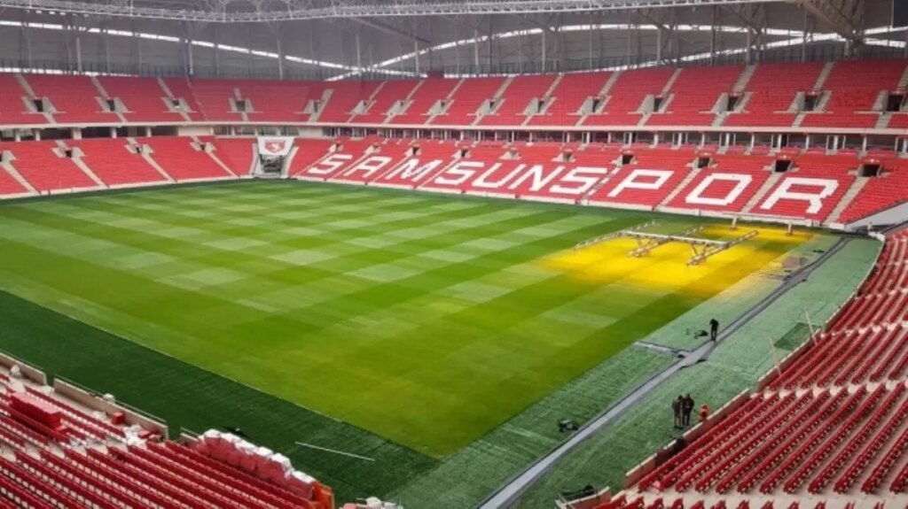 samsun 19 mayis stadyumu zemini degerlendirildi QXGk4gzc