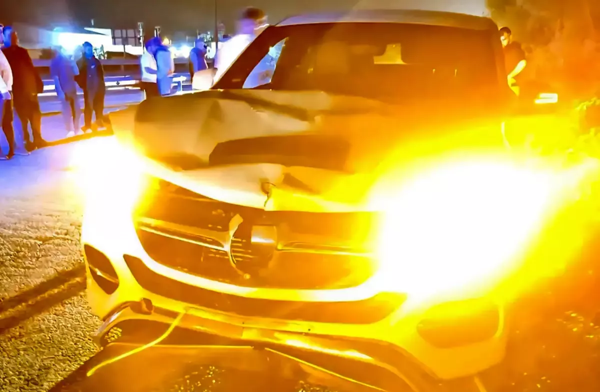 14 yasindaki bisikletli cocuga otomobil carpti SX35IP9r