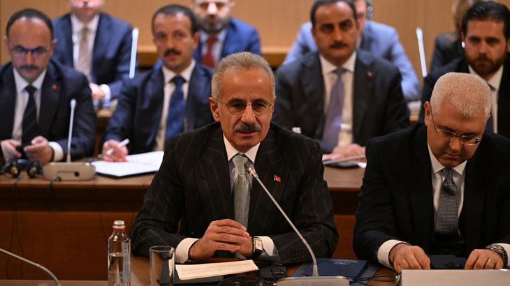 bakan uraloglu seecp katilim ulkelerinin ulastirma bakanlari konferansina katildi FmnnFk3y.jpg