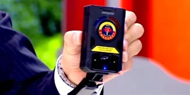 bakan yerlikaya 110 bin yeni yaka kamerasi alinacak IHgqyAB3.jpg