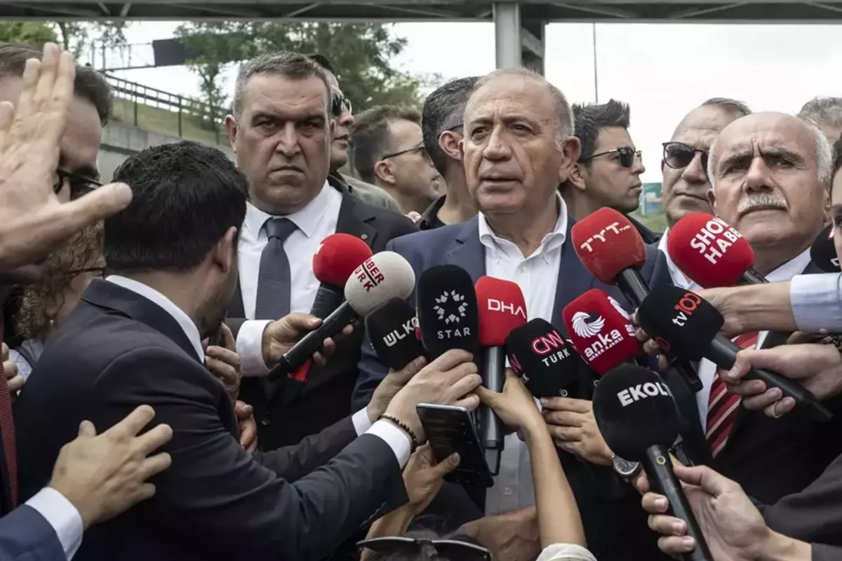 gursel tekinden medya cagrisi XYKcdBUY