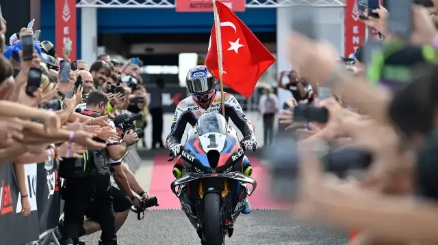 toprak razgatlioglu sampiyonluk icin geri sayima gecti b2z2xxzx.webp