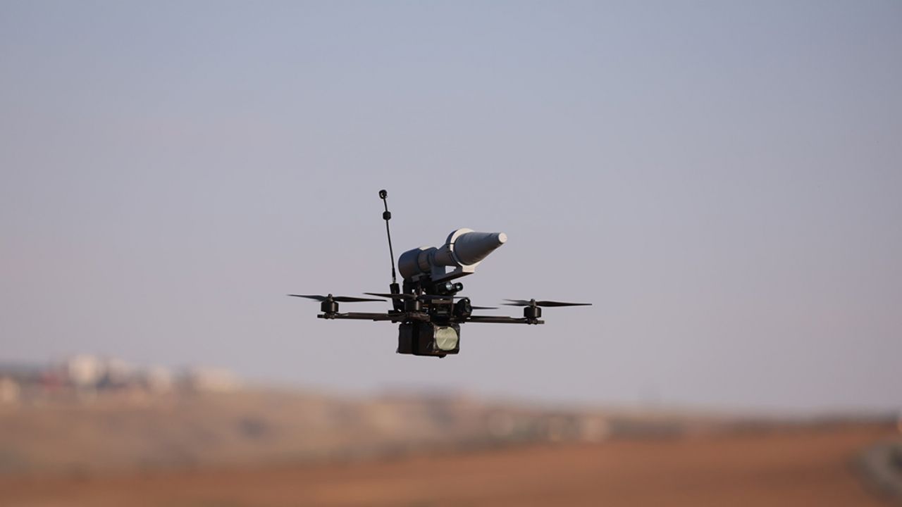 turkiyede ilk kargufpv zirhli araci tam isabetle vurdu JGLmDcAZ