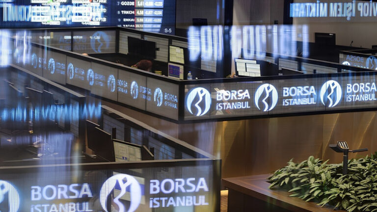 bist-100-haftanin-dibini-kirdi-haftanin-son-seansina-118-puan-eriyerek-basladi-zxltfayj