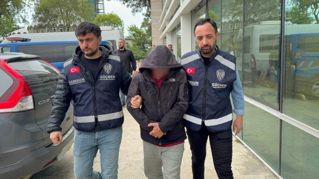 Toroslar Belediye Başkanı Abdurrahman Yıldız, Kemal Kılıçdaroğlu’nu Ziyaret Etti