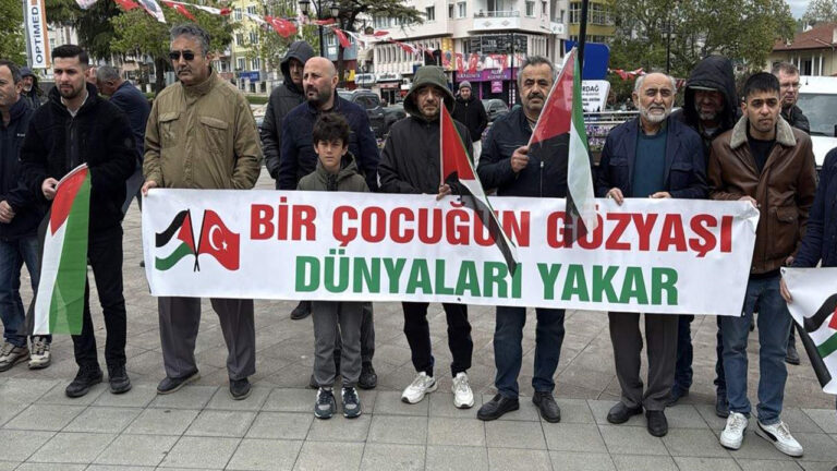 tekirdagdan-israile-sumud-filosu-tepkisi-gonulluleri-derhal-serbest-birakin-CrcwdvOV
